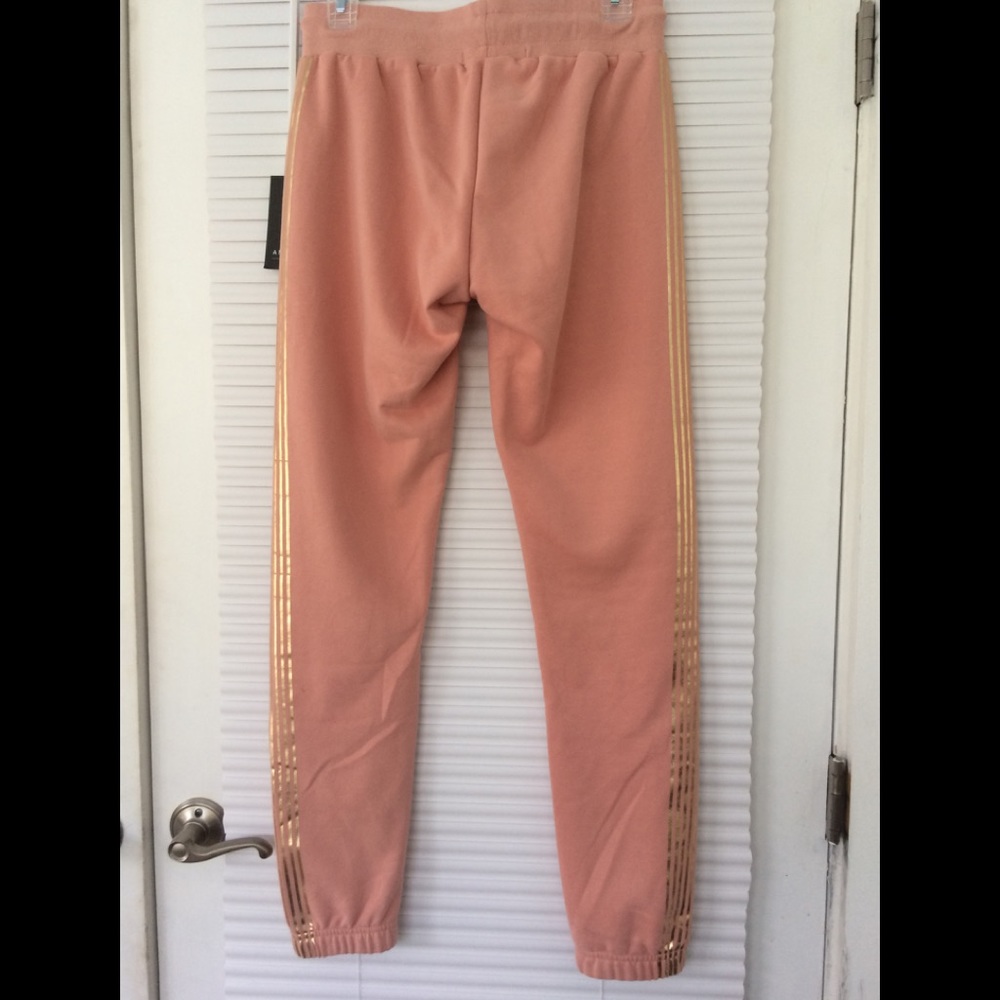 NWT Angel Kiss Los Angeles Sweatpants Jr. Medium - Picture 3 of 7